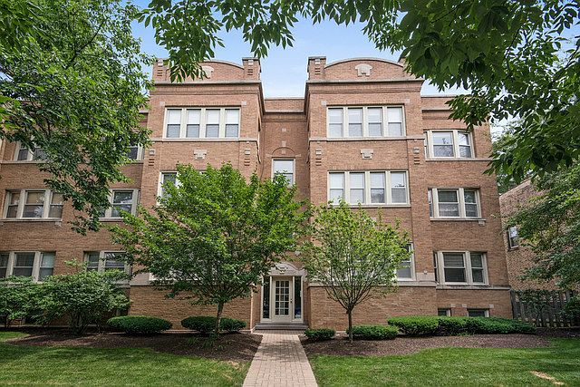 4043 N Southport Ave #1, Chicago, IL 60613 | Zillow