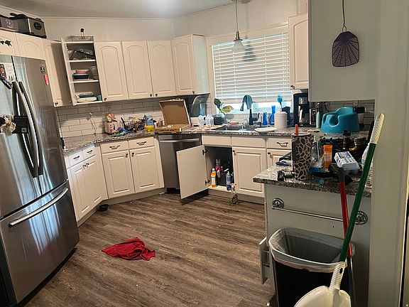 3rd image of 3800 S 1900th St W #68