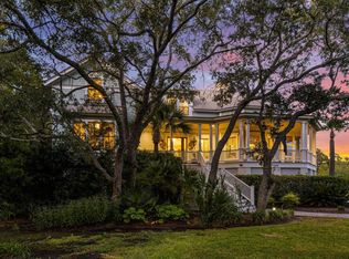 346 Bayview Dr, Mount Pleasant, SC 29464