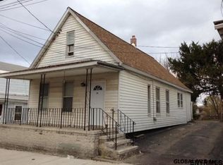 515 Hattie St, Schenectady, NY 12308