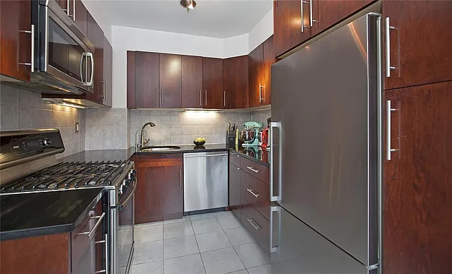 Rented by Compass | media 3