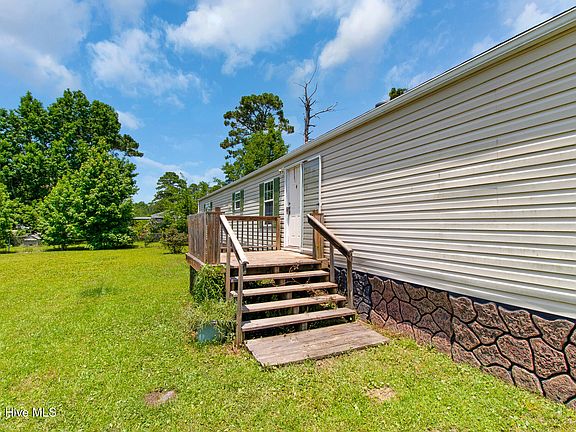 3rd image of 178 E Southwinds Drive
