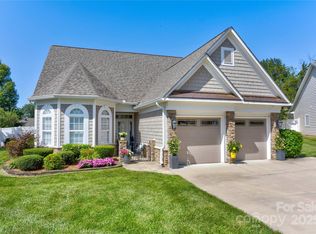 2635 Danbury Cir NW, Concord, NC 28027