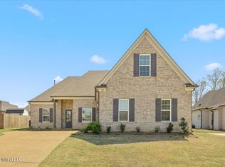 729 Rikard Dr, Hernando, MS 38632