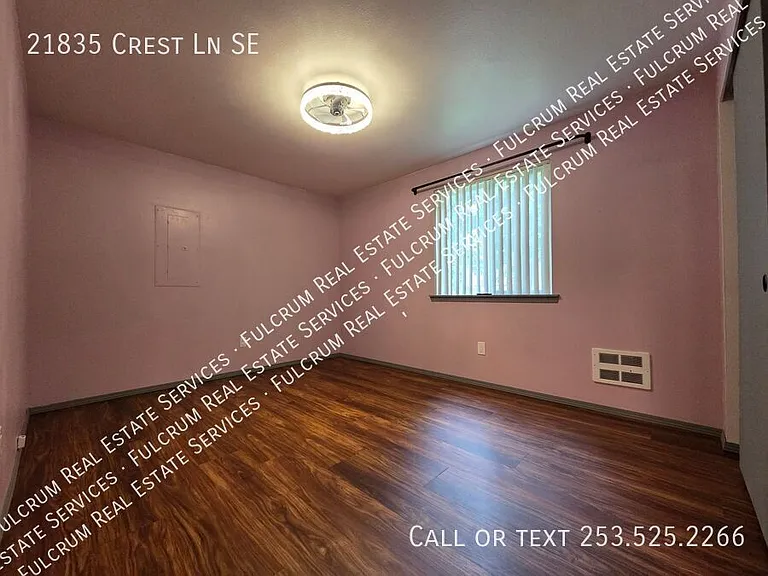 21835 Crest Ln SE — Photo 13