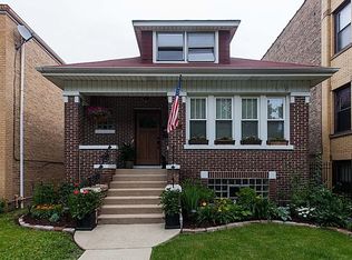 3709 N Mozart St, Chicago, IL 60618