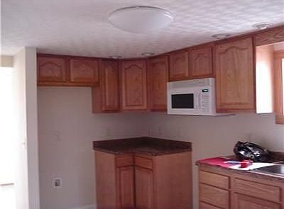 3rd image of 415 6th Ave