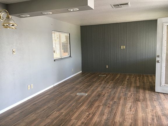 3rd image of 305 S Val Vista Dr Lot 25