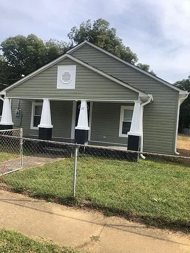 117 E Henderson St Photo 1
