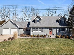 2016 Ridgewood Dr, Madison, IN 47250