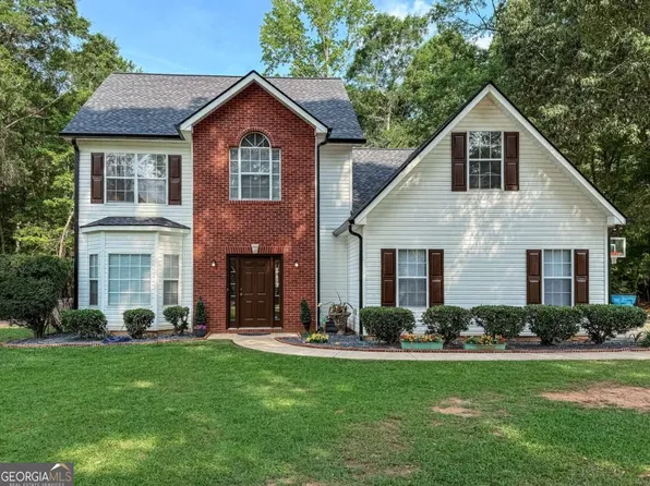 105 Avalon Dr, McDonough, GA 30252
