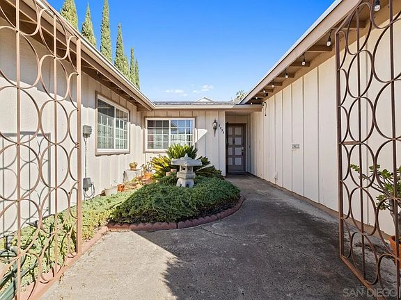 5th image of 7293 Golfcrest Dr