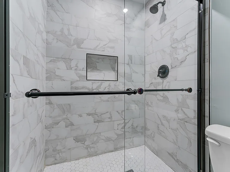 856 SW Rustic Cir — Photo 28