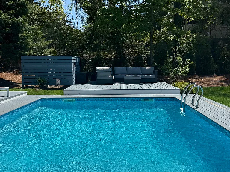 41 Hawthorne Rd — Photo 3