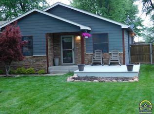 106 E Clark St, Mayetta, KS 66509