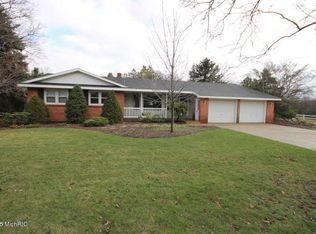10870 68th Ave, Allendale, MI 49401