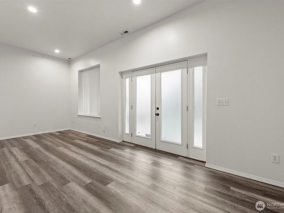 3rd image of 2718 S Star lake Road