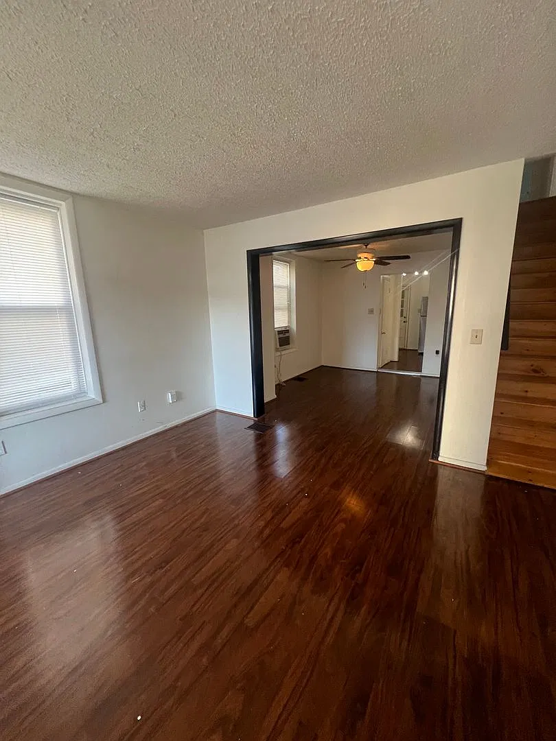 3 Bedroom 2 story townhouse in Carlisle for rent — Photo 3