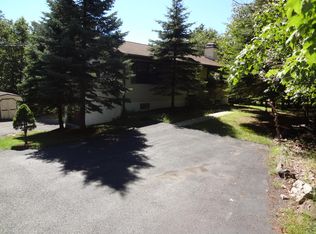 266 Winding Way, Albrightsville, PA 18210