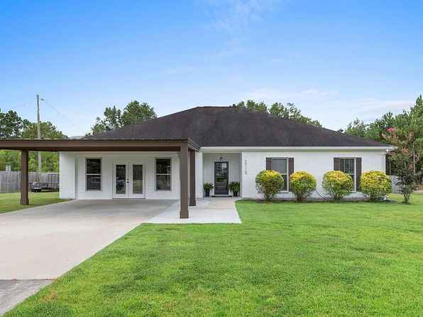 2715 Carolyn Dr