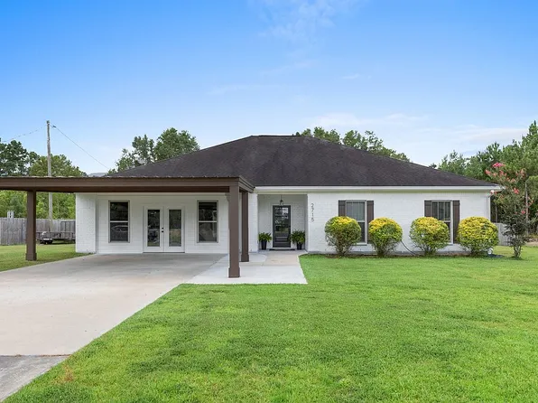 2715 Carolyn Dr, Lake Charles, LA 70611