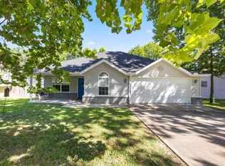 9 Cawston Dr, Bella Vista, AR 72715