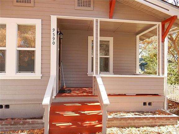 2nd image of 9590 Mendenhall Ave