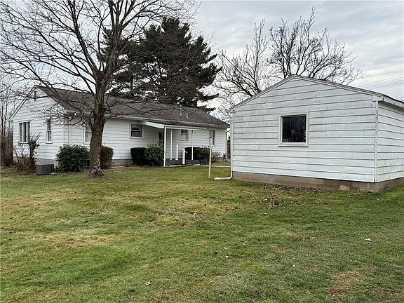 5th image of 2700 21st Ave