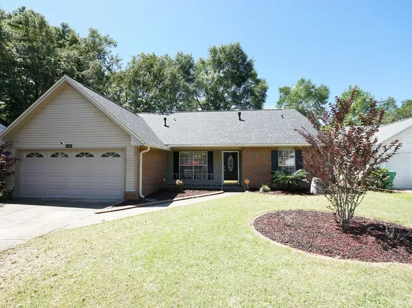4496 Parkwood Ln W, Niceville, FL 32578