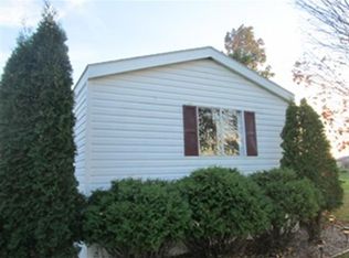 5028 Langes Corners Rd, Denmark, WI 54208