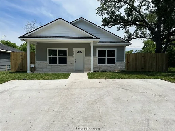 1007 Dale St, Bryan, TX 77803
