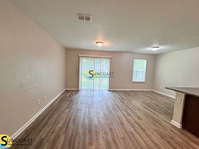 8329 Homeport Ct — Photo 4