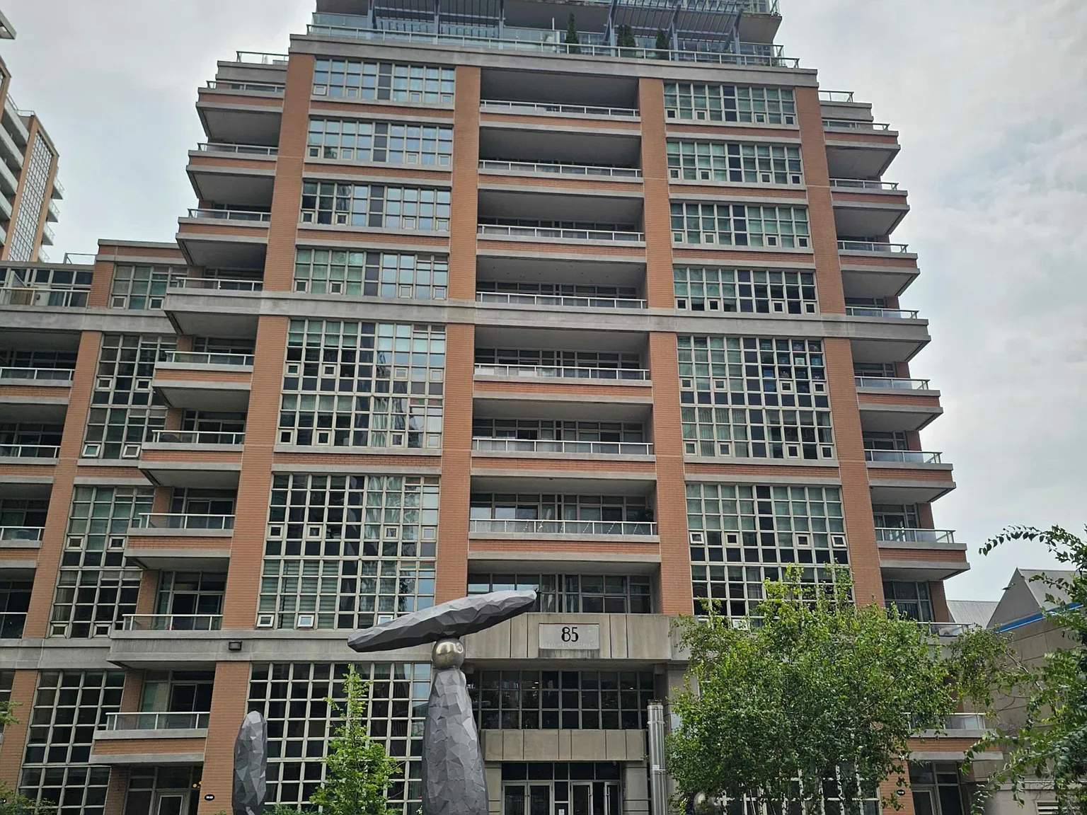 2 bed, $2,500 — Photo 1