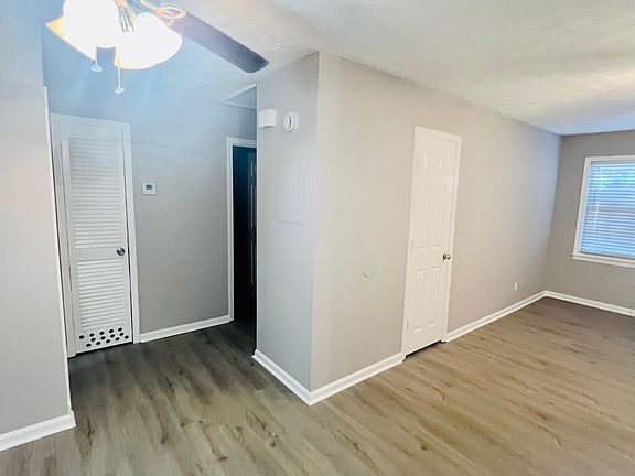 2nd image of 497 Charleston Ln #497