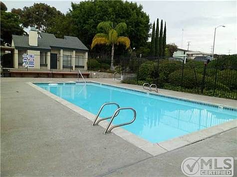 2nd image of 5444 Olive St Unit A