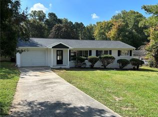 314 Summit Rd, High Point, NC 27265