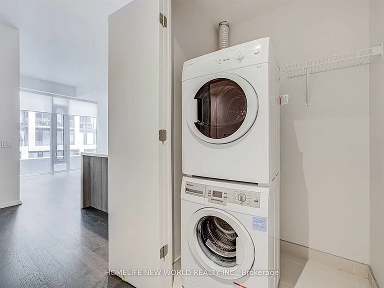 8 Hillsdale Ave E #1037 — Photo 16
