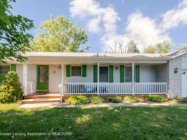 5537 Timothy Ln, Bath, MI 48808
