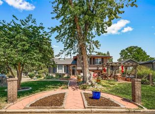 1590 Roslyn St, Denver, CO 80220