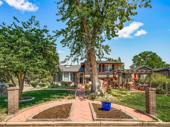 1590 Roslyn Street, Denver, CO 80220