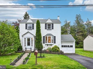 331 Madison Rd, Willow Grove, PA 19090