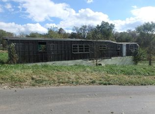 30 Mount Zion Rd, Kearneysville, WV 25430