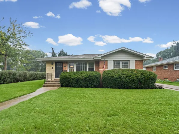 602 N Drury Ln, Arlington Heights, IL 60004