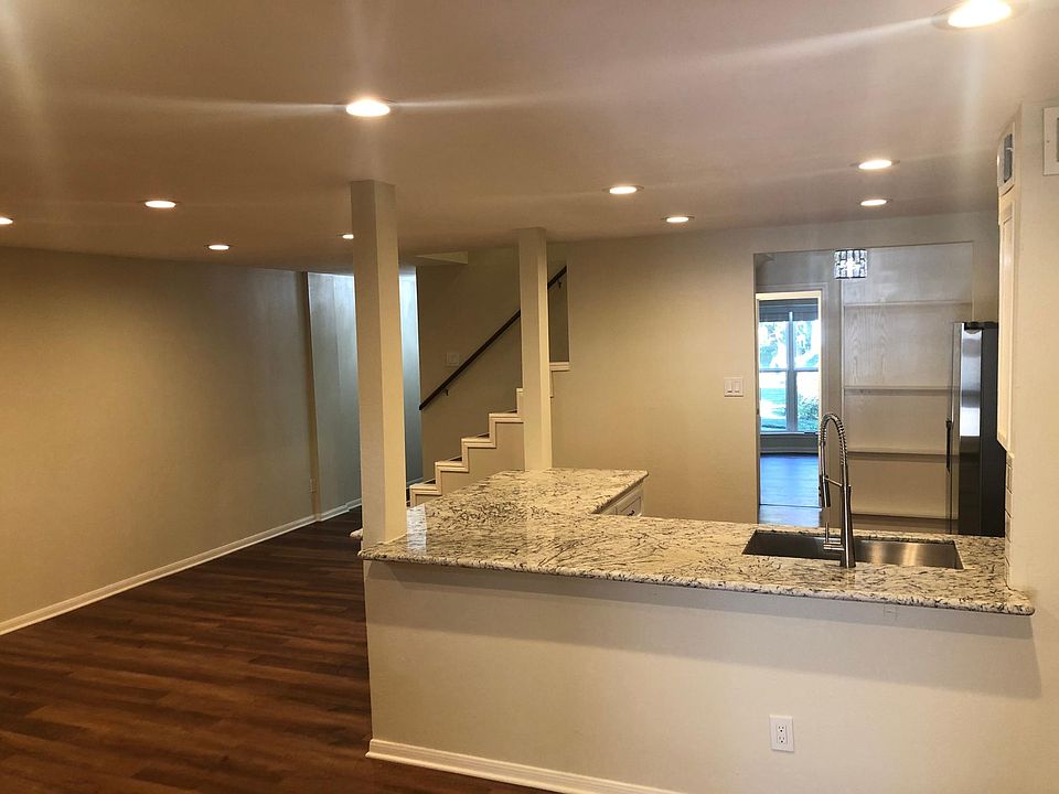 1812 Saxony Ln, Houston, TX 77058 | Zillow