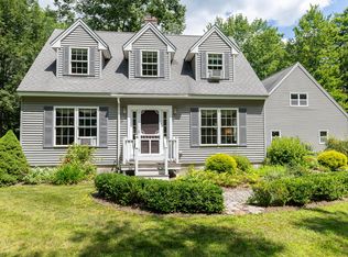 49 Lucas Ln, Bowdoinham, ME 04008