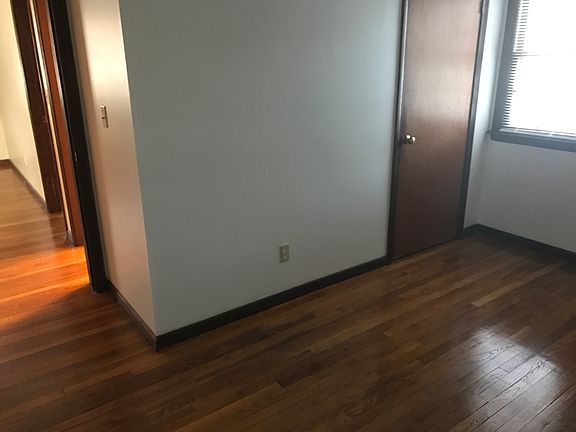 3rd image of 202 Main St #4