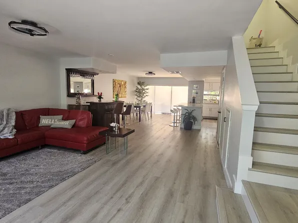 16446 NE 27th Pl, North Miami Beach, FL