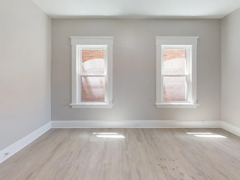 8111 Madison Ave — Photo 29