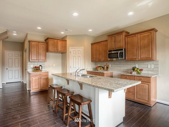 5th image of 8123 165th, Lot 98 StCt E