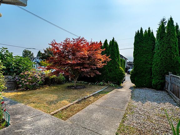 2nd image of 8207 15th Ave